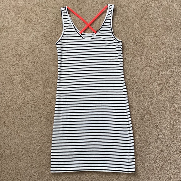 Vero Moda Striped Body Conscious Dress - Picture 3 of 4